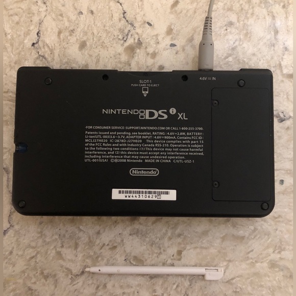 Nintendo DSi XL Midnight Blue Console - Picture 2 of 4
